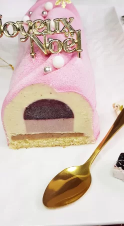 Bûche fruits rouges et nougat TM