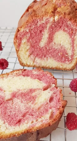 Cake marbré framboise