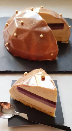 Entremet cassis et praliné