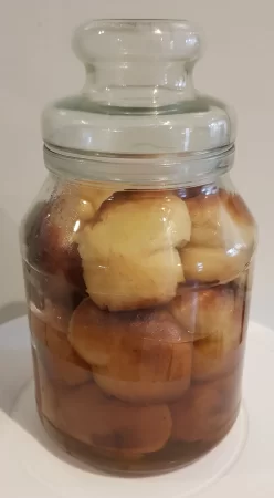 Baba au rhum en bocal