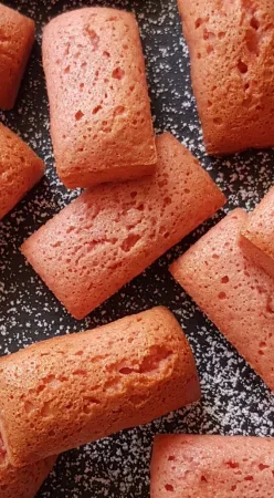 Financiers aux pralines roses