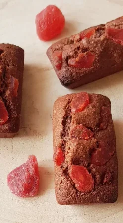 Financiers au chocolat et fraises