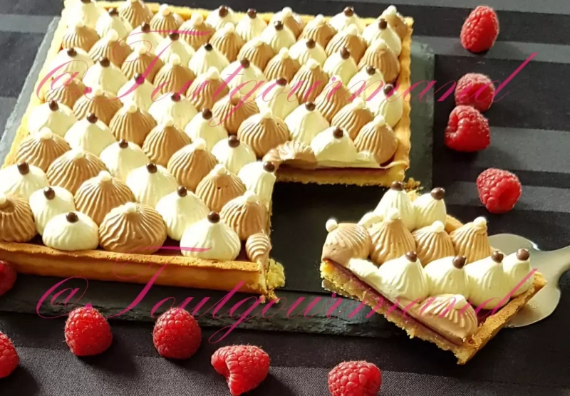 Tarte framboise, pistache et chocolat