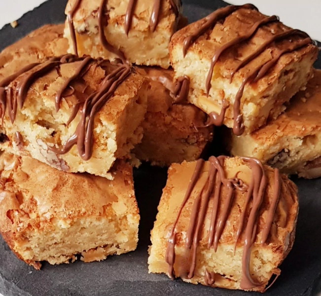 Blondies chocolat blanc et noix de pécan