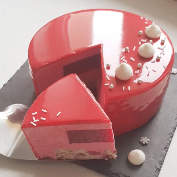 Entremet tout framboise