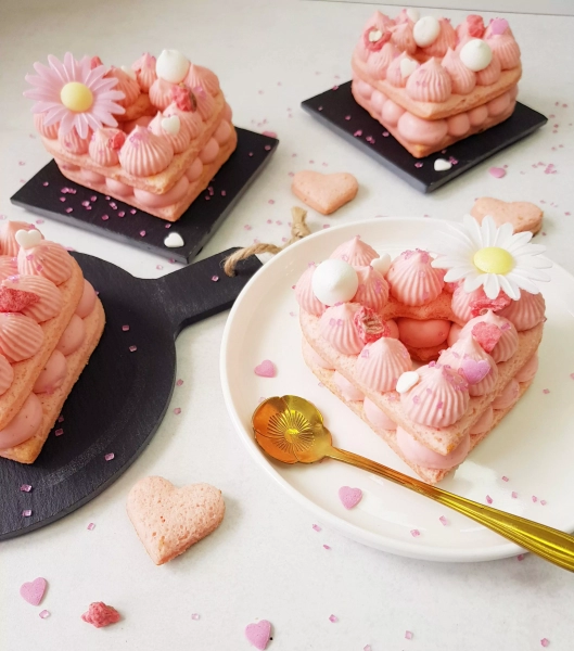 Symbole cake aux pralines roses au thermomix