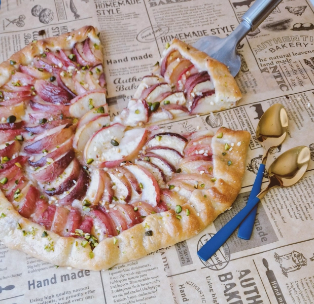 Tarte rustique à la pêche