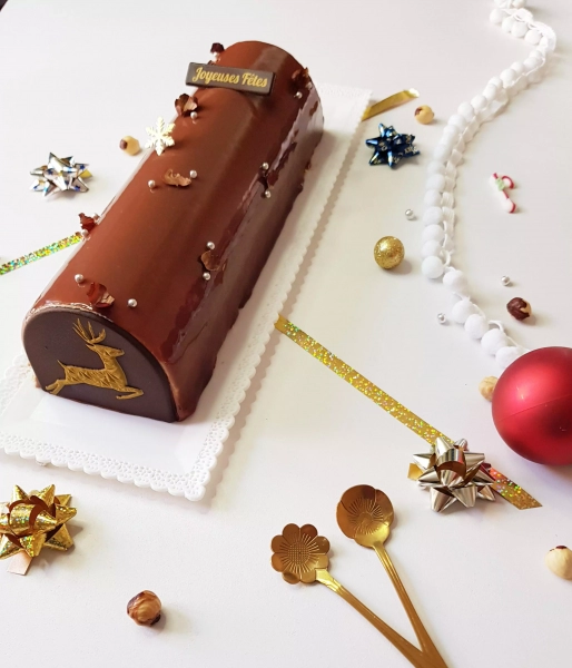 Bûche chocolat et noisettes