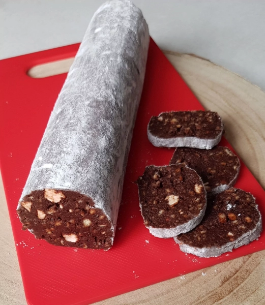 Saucisson au chocolat (trompe l'oeil)