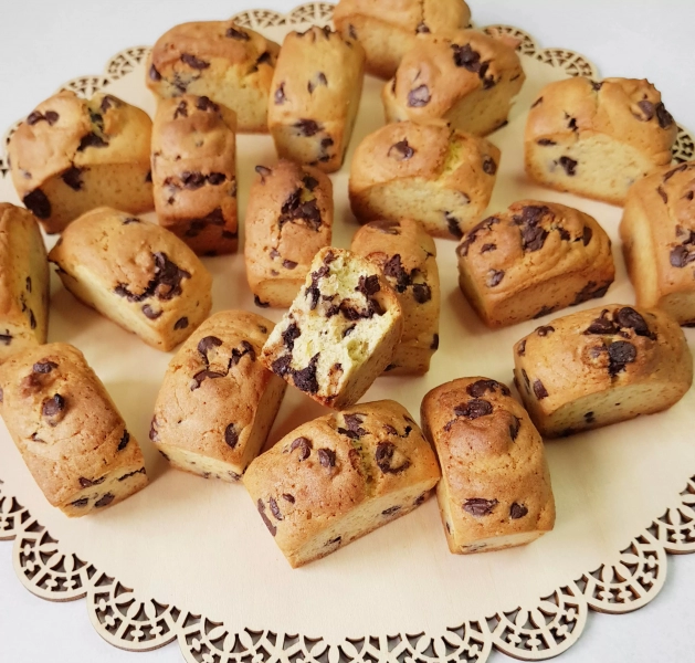 Minis cakes aux pépites de chocolat